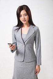 《心灵杀手2》开发图像或曝光 持枪人站在大厅内